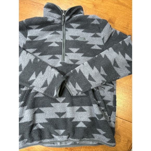 The North Face Mens Large 1/2 Zip Jacket Grey Aztec Fleece Long Sleeve Mock Neck - Picture 3 of 15